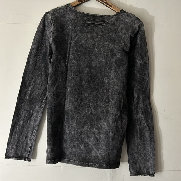 Chevignon - Picture 4 of 8